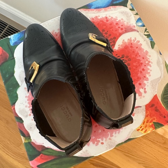 NWOT Gucci leather booties - Picture 7 of 9